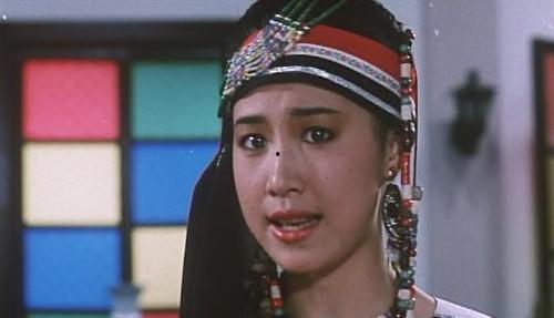 林正英的背景,从武术宗师到僵尸道长，传奇人生的多面篇章